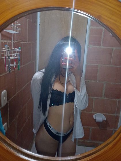 sofiagomez18 OnlyFans picture