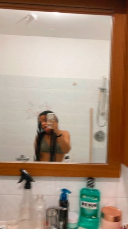 efrat OnlyFans picture