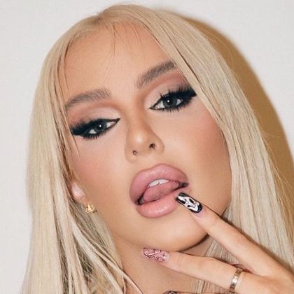 tanamongeau OnlyFans picture