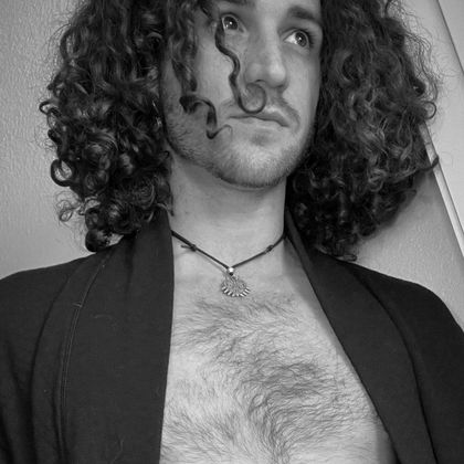 thecurlyotter OnlyFans picture