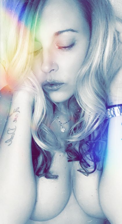 whyunvme3 OnlyFans picture