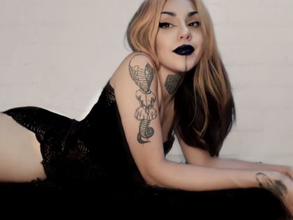 tara.goth OnlyFans picture