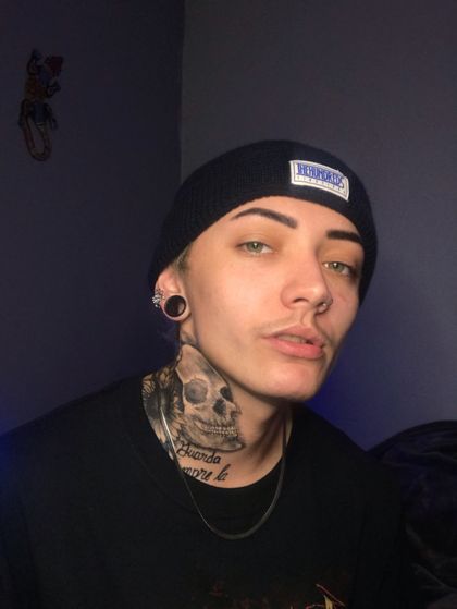 local.oli OnlyFans picture