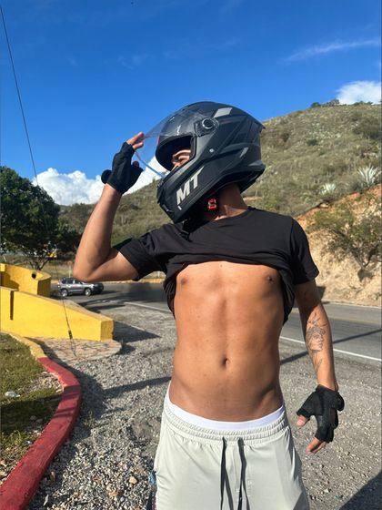 drwnjr_01 OnlyFans picture