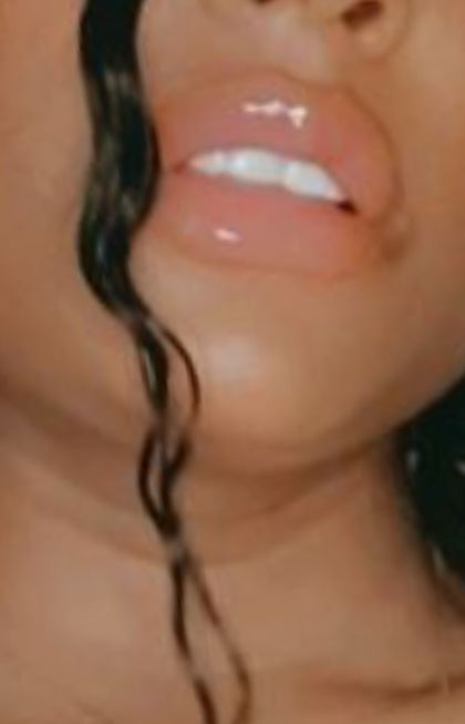 kissesandwishes OnlyFans picture