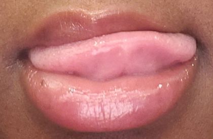 luvely_lips OnlyFans picture