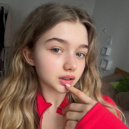 rinacute OnlyFans picture
