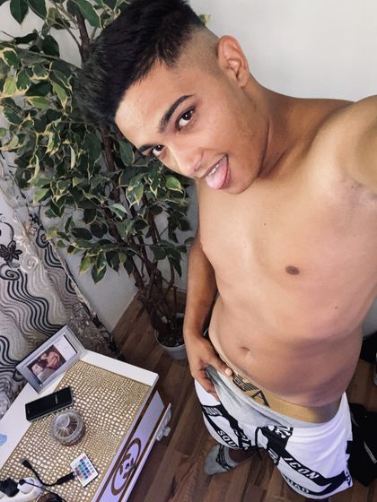u175474592 OnlyFans picture