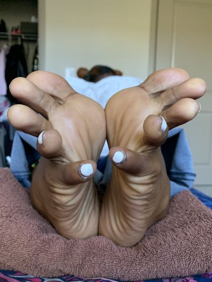 curlytoes44 OnlyFans picture