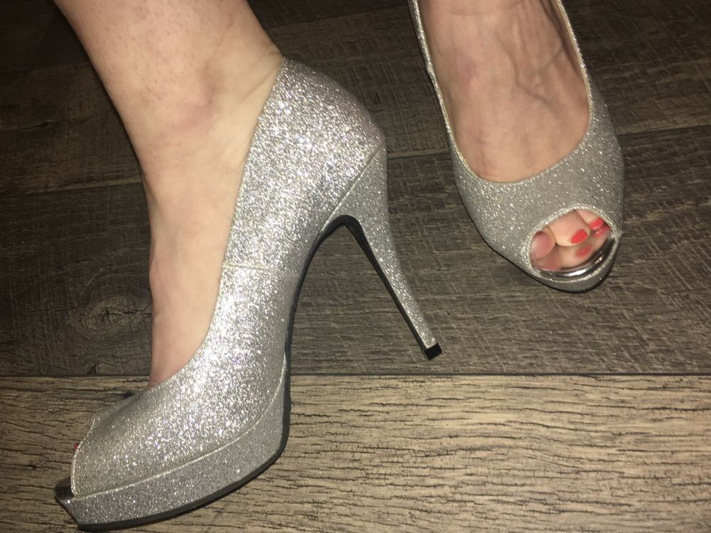 highheelsandsmalltoes OnlyFans profile picture