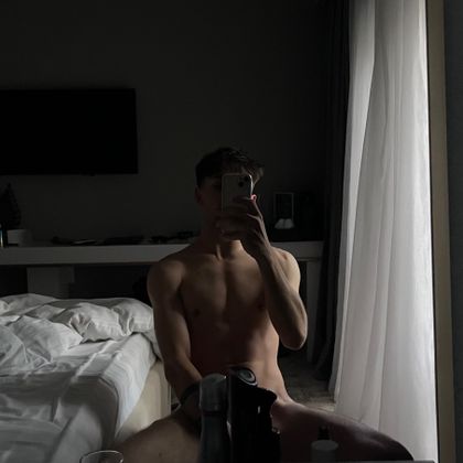 white_raw OnlyFans picture