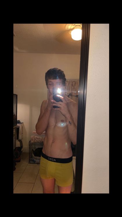 vinnylovee98 OnlyFans picture