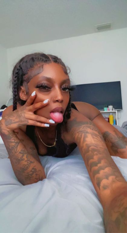 chocolateslimprincess OnlyFans picture