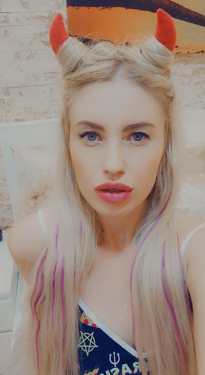 erotictanya OnlyFans picture
