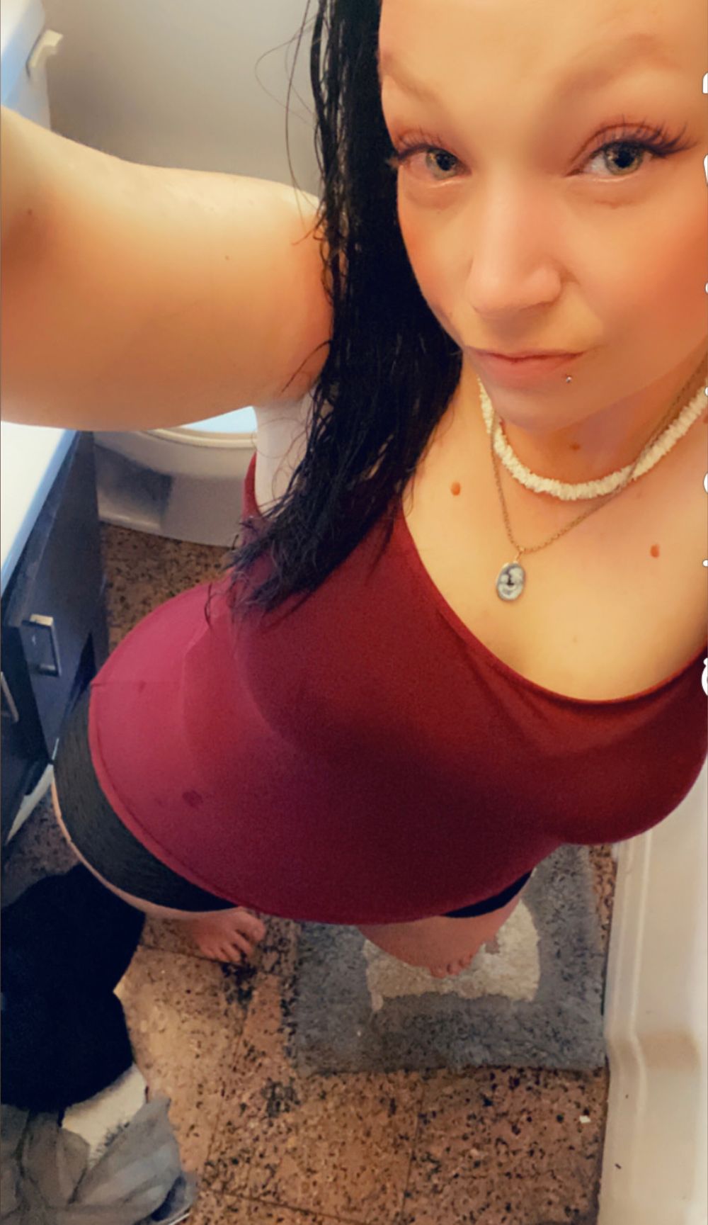 sarah6986 OnlyFans profile picture
