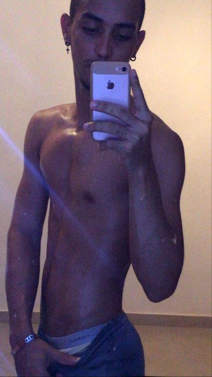peraltaanthony OnlyFans picture