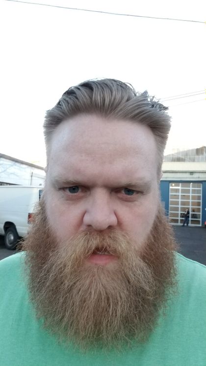 commie-comrade OnlyFans picture