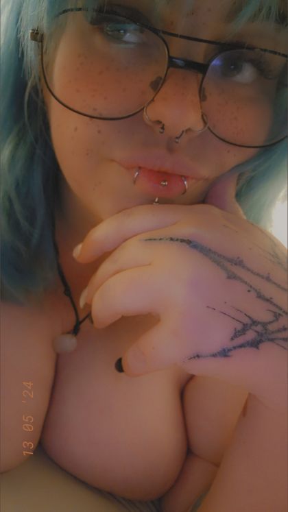 insaneasylia101997 OnlyFans picture