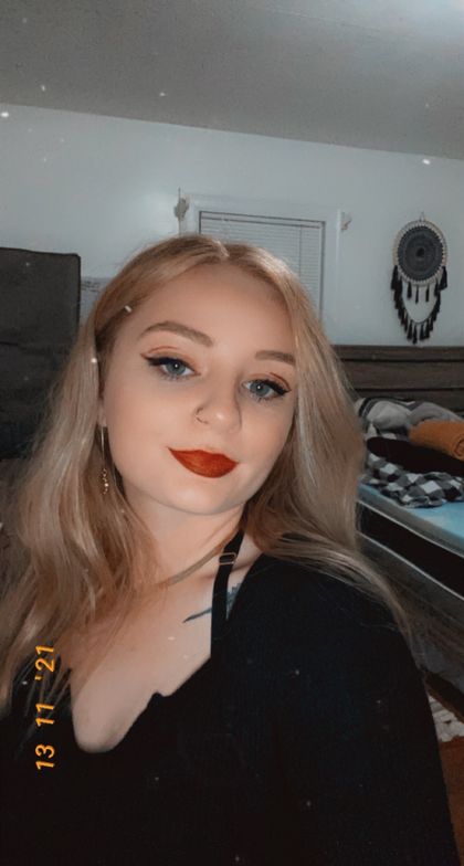 httplovely OnlyFans picture
