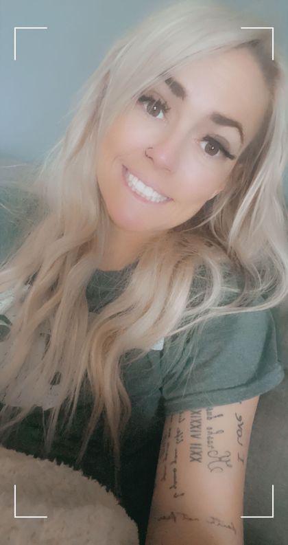 blondegunshell OnlyFans picture