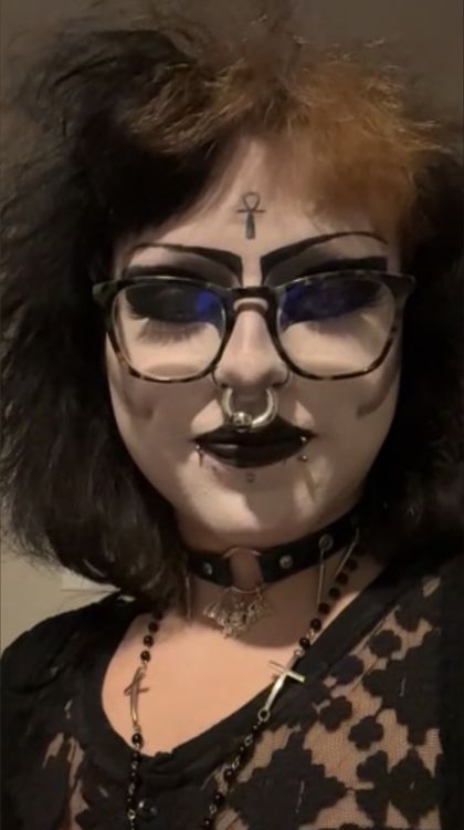 embalming OnlyFans picture