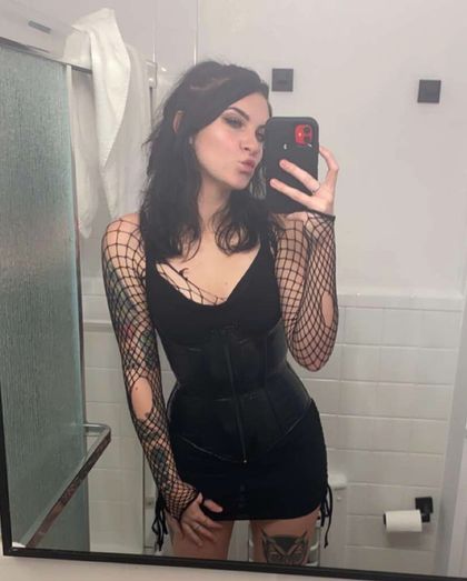 suicidegirl913 OnlyFans picture