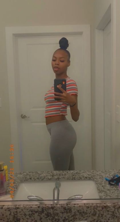 myprettyypetite OnlyFans picture