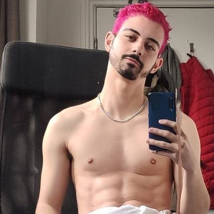 waroft OnlyFans picture
