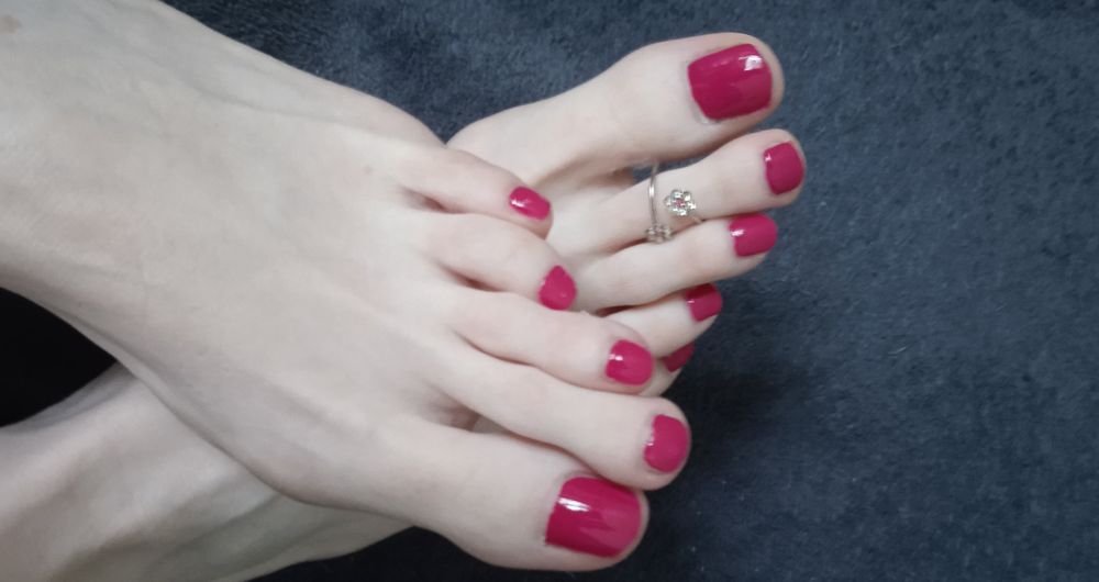 lovely2feet2 OnlyFans profile picture