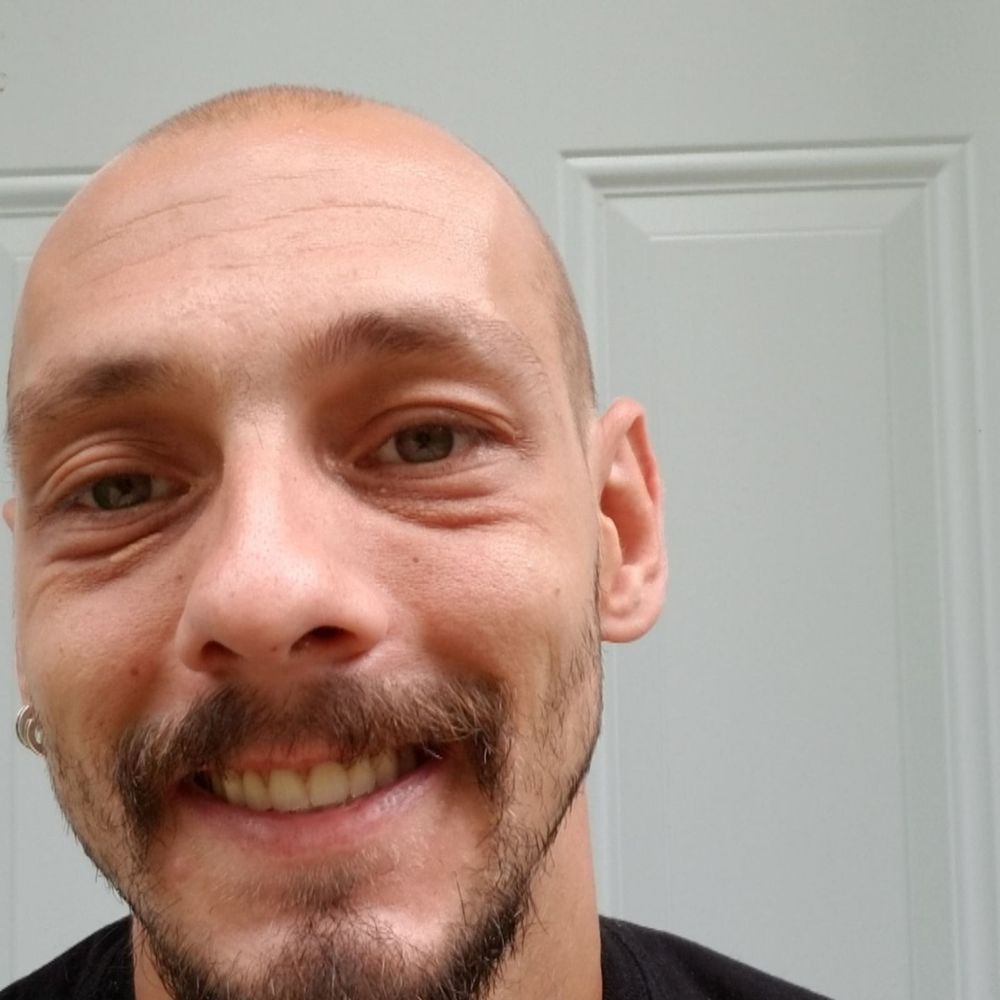 l3p3rm3ssi4h OnlyFans profile picture
