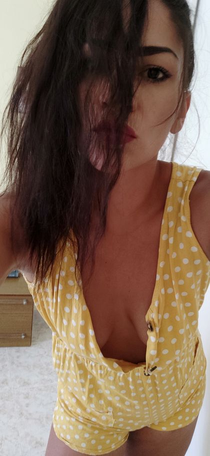valeria851215 OnlyFans picture