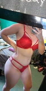 pierced.babe OnlyFans picture