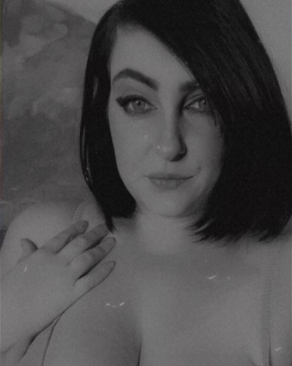 freshlybakedjess OnlyFans picture