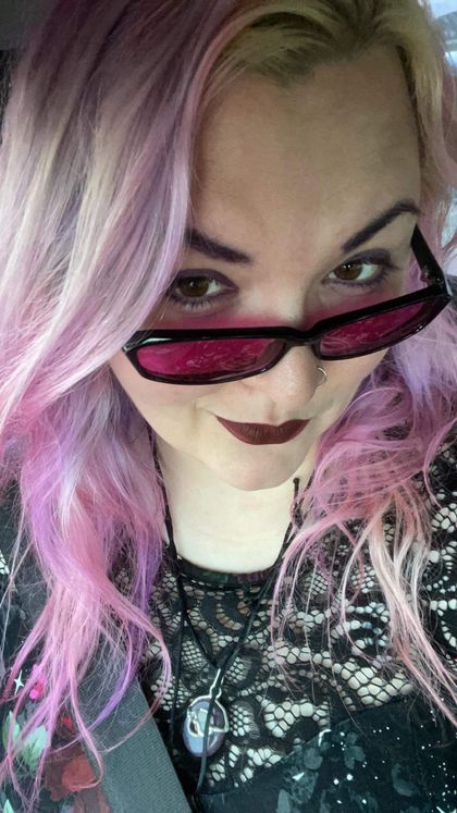 izzymalice OnlyFans picture