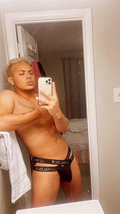 enriquelopez23 OnlyFans picture