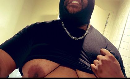 bronx88e OnlyFans picture