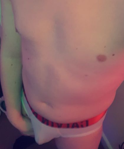 averageguy22468 OnlyFans picture
