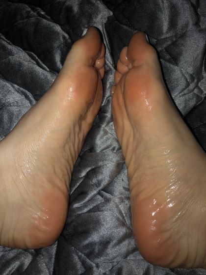 cloemendoza OnlyFans picture