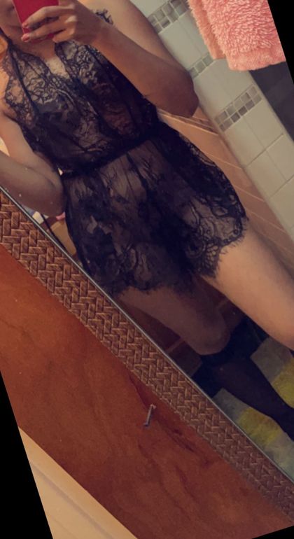 exoticveen OnlyFans picture