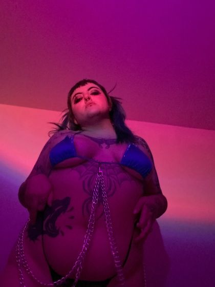 vomit.queen OnlyFans picture