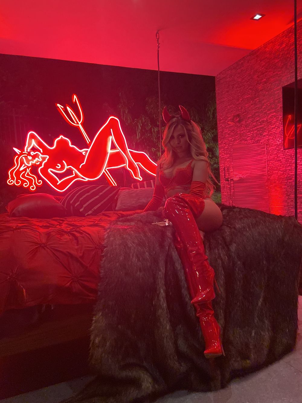 nikki.black OnlyFans profile picture