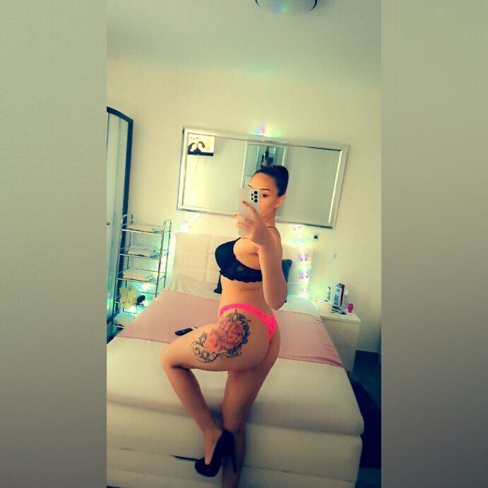 senzualata OnlyFans profile picture