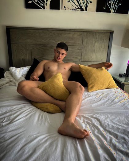 Best Hot OnlyFans Accounts near Costa Rica and United Arab  