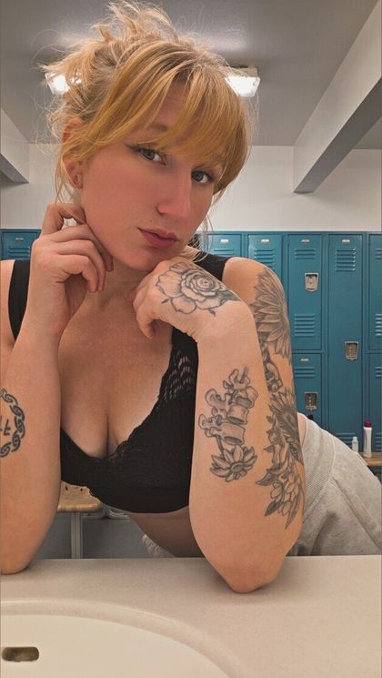 skydee OnlyFans picture
