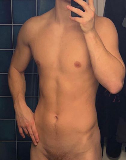 thorthundercock OnlyFans picture