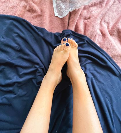 feetonyourdick OnlyFans picture