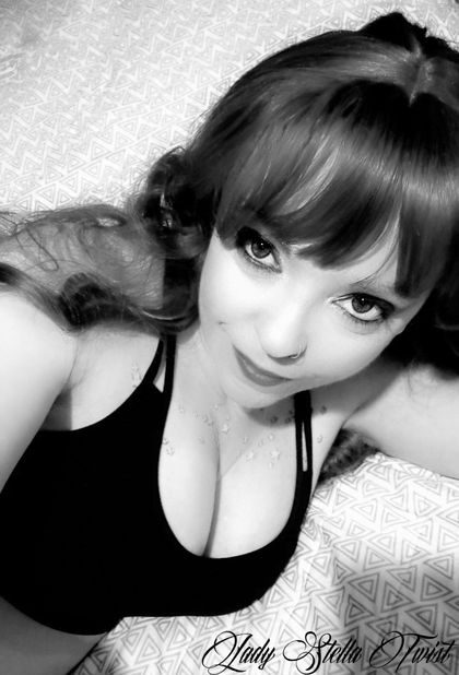 stellatwist OnlyFans picture