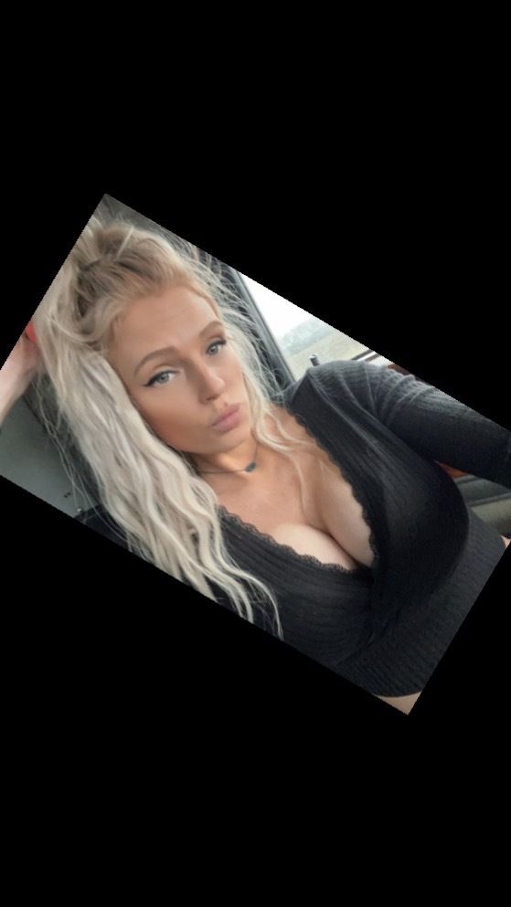 xblondxbarbiex OnlyFans profile picture