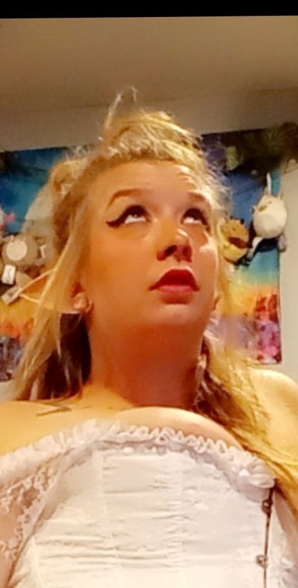 oliviamarie14 OnlyFans picture