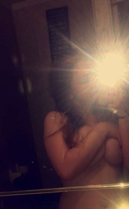 elaynalove OnlyFans picture